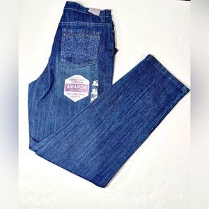 Amanda | Women’s Ultra Stretch Fitting Jean SZ10